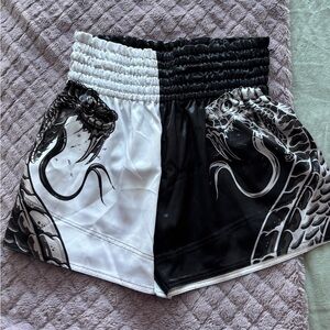 RARE Men's Snake Skin Muay Thai Boxing Shorts Gold Viper Sports Trunks